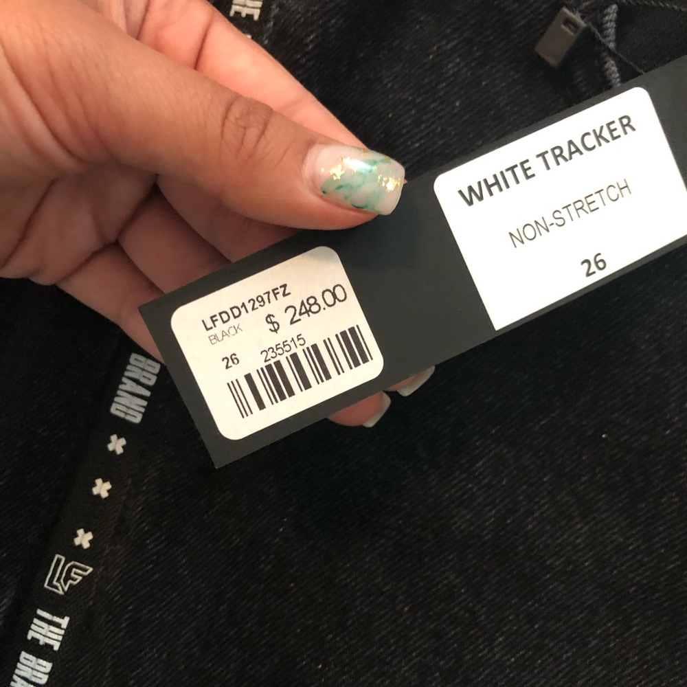 LF Skirt (new) - Picture 3 of 3